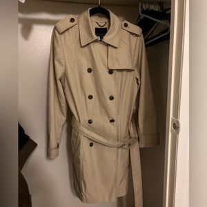 Banana republic trenchcoat